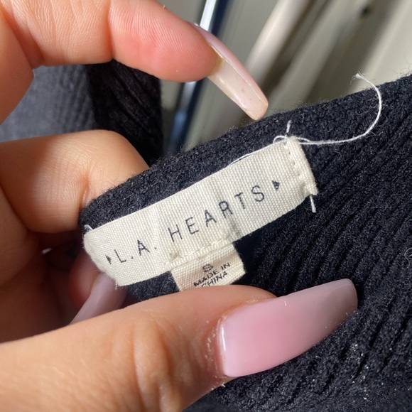 PAC SUN BLACK TANK - Picture 2 of 3